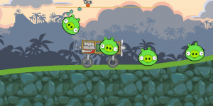 Hra - Angry Birds Crazy Racing